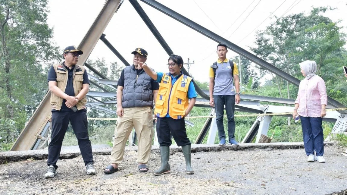 Jembatan Darurat Diharapkan Bisa Dilalui Motor dan Mobil