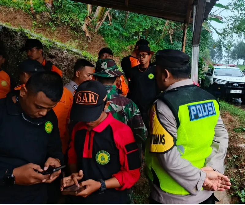 Nahas, Niat Menolong Rekan, Pria Asal Banjarnegara Terseret Arus Sungai di Pekalongan