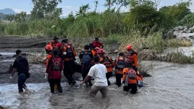 Remaja yang  Hanyut di Sungai Gung Ditemukan di Bawah Jembatan Gantung Bukit Tanjung Lebaksiu