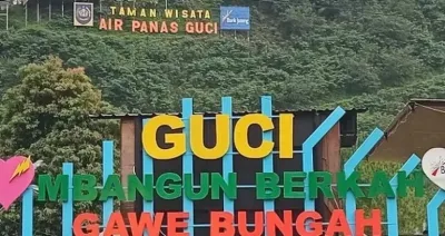 Prakiraan Cuaca Wisata Guci Tegal Hari Ini 11 Februari 2026, Hujan Ringan Hingga Sedang Masih Terjadi