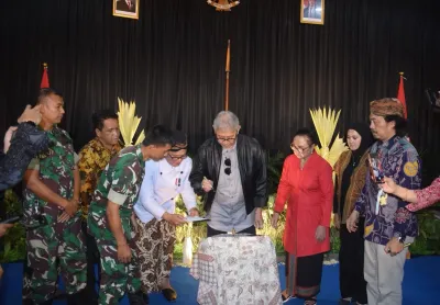 Panembahan Agung Tedjowulan Beri Nama Sasana Utama Soeryo Sutedjo Galeri Budaya Brigif-4/ Dewa Ratna