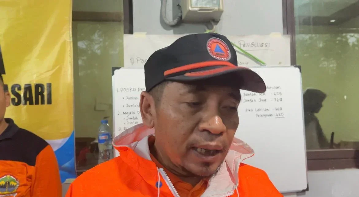 Pelaksana Tugas (Plt.) Kepala Pelaksana BPBD Kabupaten Tegal Muhammad Afifudin, tanah