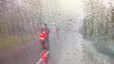 Prakiraan Cuaca Kota Tegal Senin 16 Februari 2026, Gerimis Sejak Subuh, Pagi Hujan Ringan