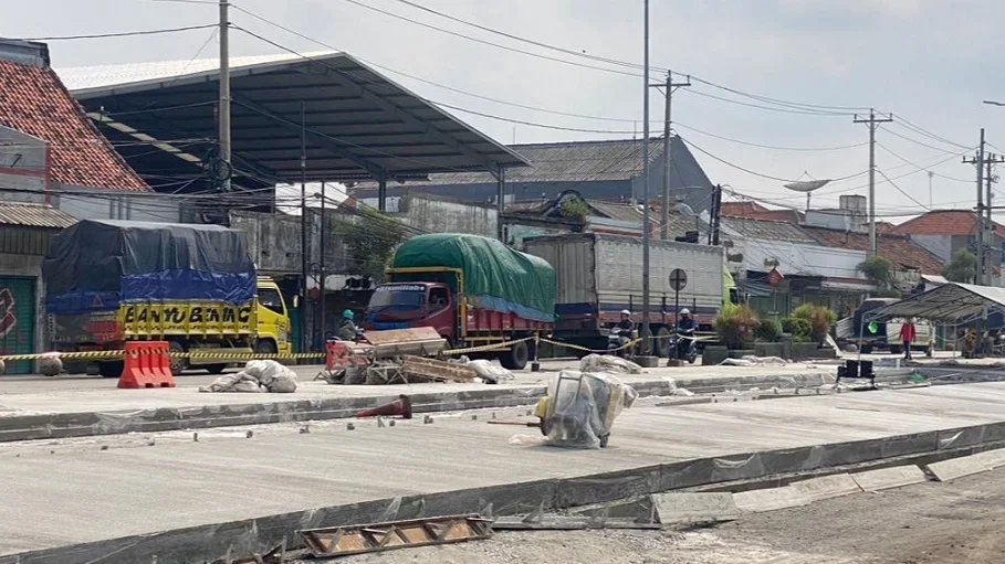 Bupati Batang Minta, Perbaikan Jalan Pantura dan Berlubang Tuntas H-10 Lebaran