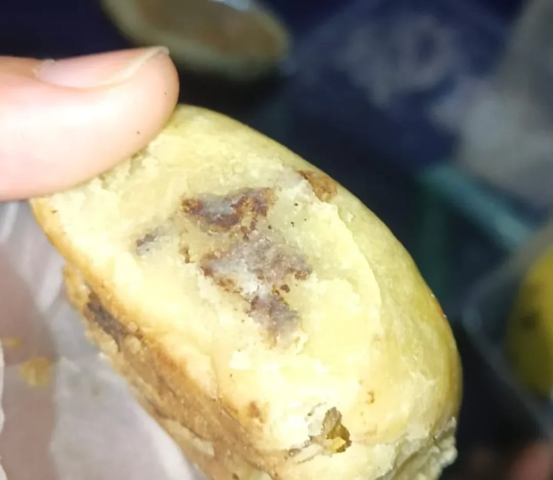 Geger, Roti Berjamur Jadi Menu MBG Ramadan di Brebes