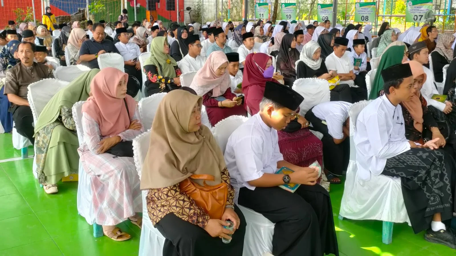 Ratusan Hafidz Muda Lahir dari SMP Ihsaniyah Tegal, Hari Ini 90 Siswa Diuji