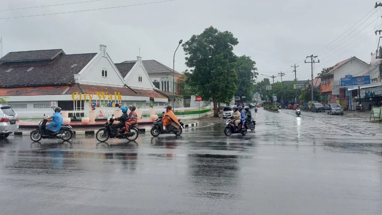 Prakiraan Cuaca Pemalang Hari Ini Kamis 19 Februari 2026 Hujan Saat Sore