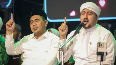 Gema Shalawat Jawa Tengah, Taj Yasin Disebut Sosok Inspirator