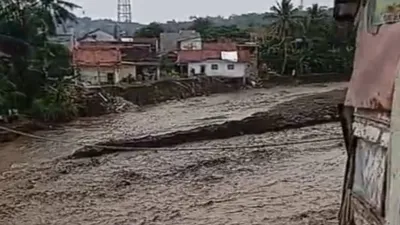 Sungai Keruh Bumiayu Brebes Kembali Meluap, Warga Waswas