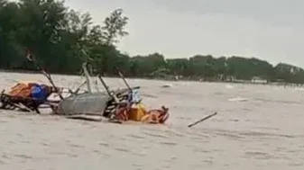 Empat Kapal Nelayan Asemdoyong yang Hanyut Berhasil Dievakuasi