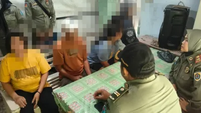 Satpol PP Razia Dua Lokalisasi di Brebes, Minta Mucikari Tutup Mandiri