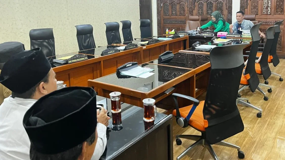 Warga Cilongok Tegal Desak Pembangunan Jembatan Kalierang Rampung Sebelum Lebaran