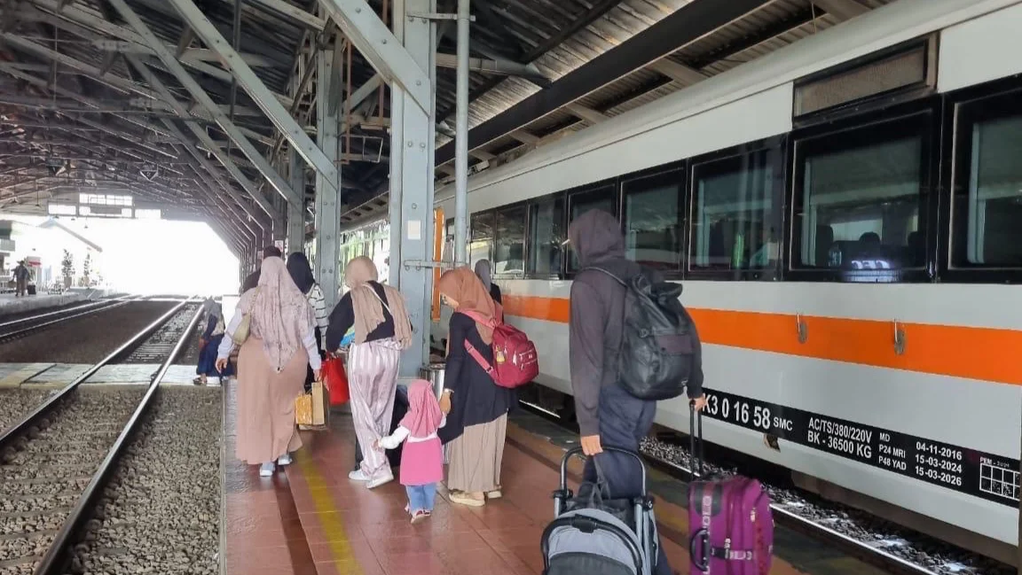 Libur Tahun Baru Imlek, KAI Daop 4 Semarang Sediakan 83 Ribuan Tempat Duduk