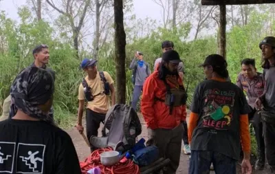 KMPA Giri Bahama UMS Bantu Cari Orang Hilang di Bukit Mongkrang