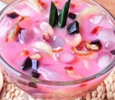 Tips Mudah dan Praktis, Bikin Es Campur Cocopandan yang Cocok untuk Takjil