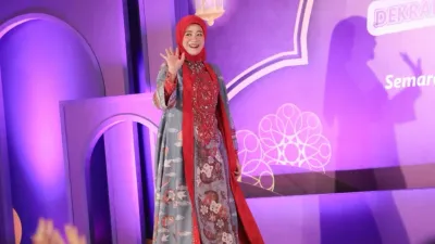 Wagub Apresiasi Istri Bupati Tampil di D’Modifest