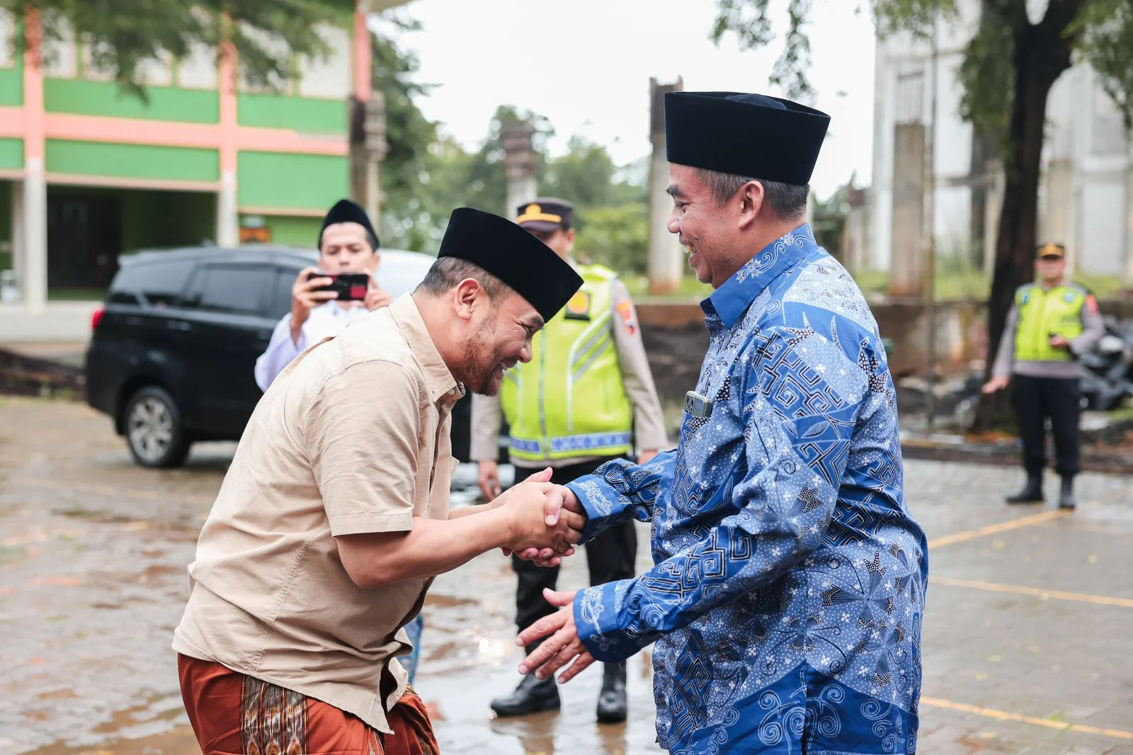 Silaturahmi ke Ulama, Ahmad Luthfi Diwejangi Tetap Sabar dan Muliakan Rakyat