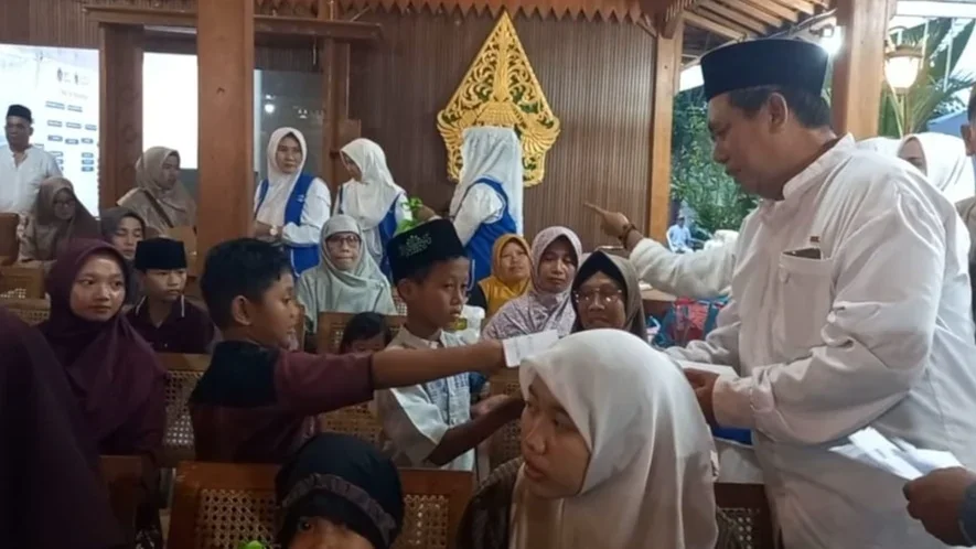 REI Komisariat Tegal Berbagi,  Salurkan Santunan Rp 84,5 Juta untuk Yatim dan Korban Bencana