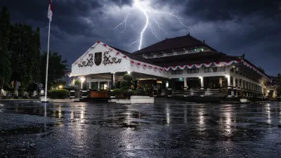 Prakiraan Cuaca Pemalang Hari Ini Minggu 1 Maret 2026 Potensi Hujan Petir