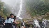 Sensasi Petualangan Dipadu Keindahan Alam di Curug Sikarim Dieng