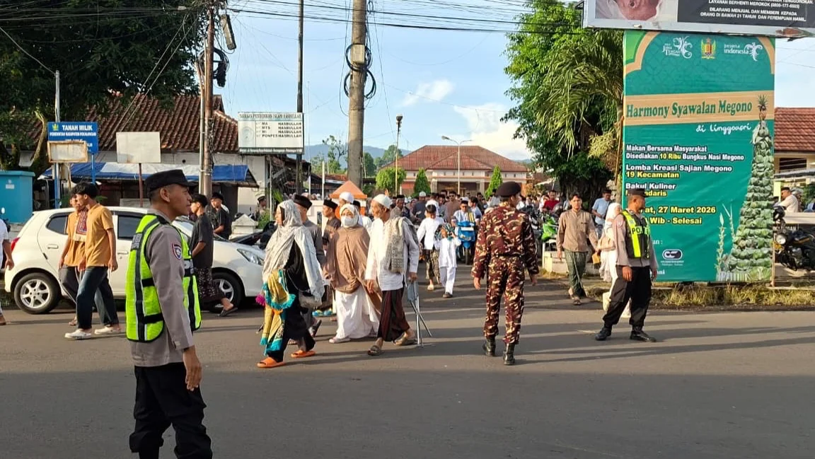Sebagian Warga Pekalongan Salat Id Hari Ini, Polres Berikan Pengamanan Maksimal