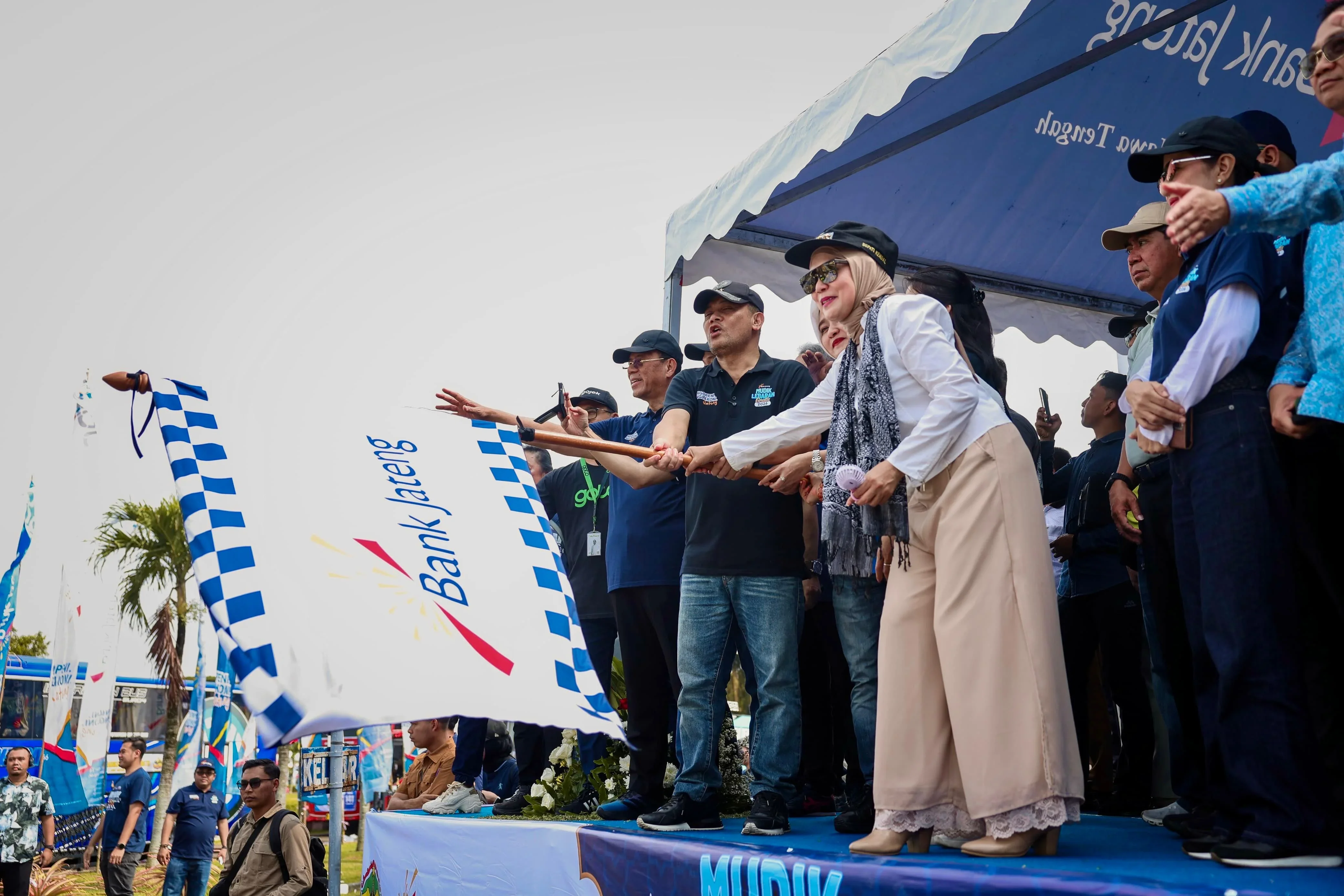 Mudik Tanpa Beban: Kisah Buruh Harian dan ART yang Terbantu Program Mudik Gratis Jateng