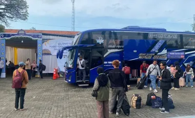 300 Pemudik Asal Batang Tiba di Kampung Halaman Lewat Program Mudik Gratis