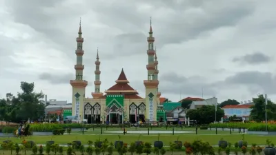 Kota Tegal Diprakirakan Diguyur Hujan Ringan hingga Sedang, Senin 2 Maret 2026