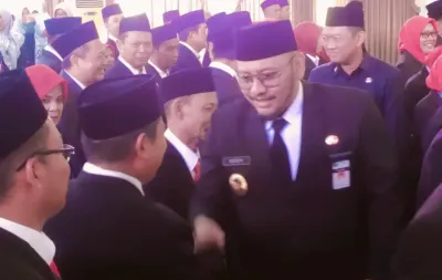 Lantik 100 Kepala Sekolah, Wali Kota Tegal Soroti Tradisi Perpisahan Sekolah Mahal