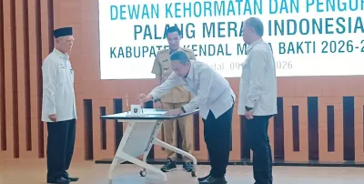 Dilantik, Achmad Ircham Ketua PMI Kendal Periode 2026-2031