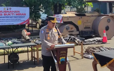 Pemudik Dihimbau Waspadai Perempatan Blandong Comal