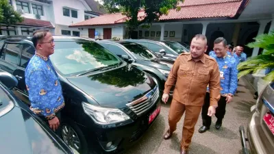 Sesuai Edaran KPK, Kendaraan Dinas di Kota Tegal Langsung Masuk Garasi