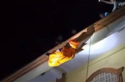 Dua Mayat Ditemukan Membusuk di Atap Masjid Gemparkan Warga di Brebes