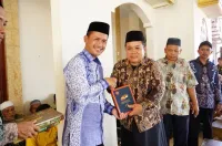 Kemenag Kabupaten Tegal Salurkan Bantuan Rp258,4 Juta untuk Korban Tanah Bergerak Padasari
