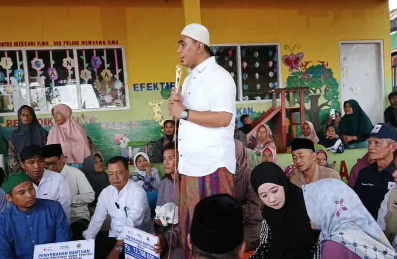 Taj Yasin Pastikan Huntara untuk Pengungsi Tanah Bergerak di Ponpes Sirampog Brebes Segera Dibangun