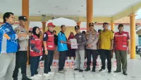 Angin Kencang Terjang 16 Rumah Warga di Warureja, PMI Salurkan  Bantuan