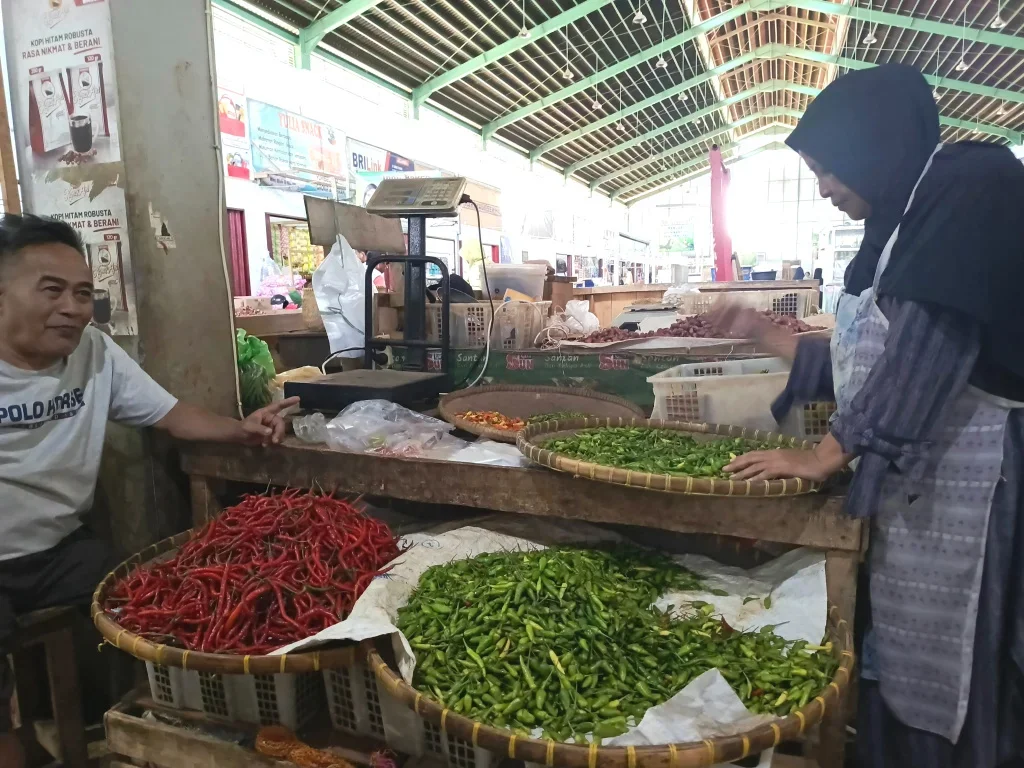Harga Cabai Rawit Merah di Pasar Bumiayu Rp96 Ribu per Kg Jelang Lebaran, Sempat Tembus Rp100 Ribu