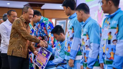 Apresiasi Atlet Berprestasi, Pemprov Jateng Kucurkan Tali Asih Rp 4,9 Miliar
