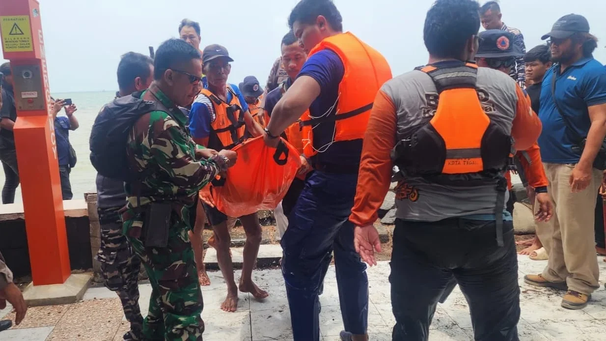 Remaja Tenggelam di Pantai Alam Indah Tegal, Ditemukan Tim SAR dalam Waktu Kurang dari Dua Jam