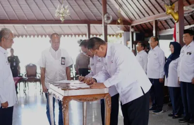 Pelantikan PMI Banyumas 2026–2031, Bupati Sadewo Tekankan Kesiapsiagaan dan Layanan Kemanusiaan