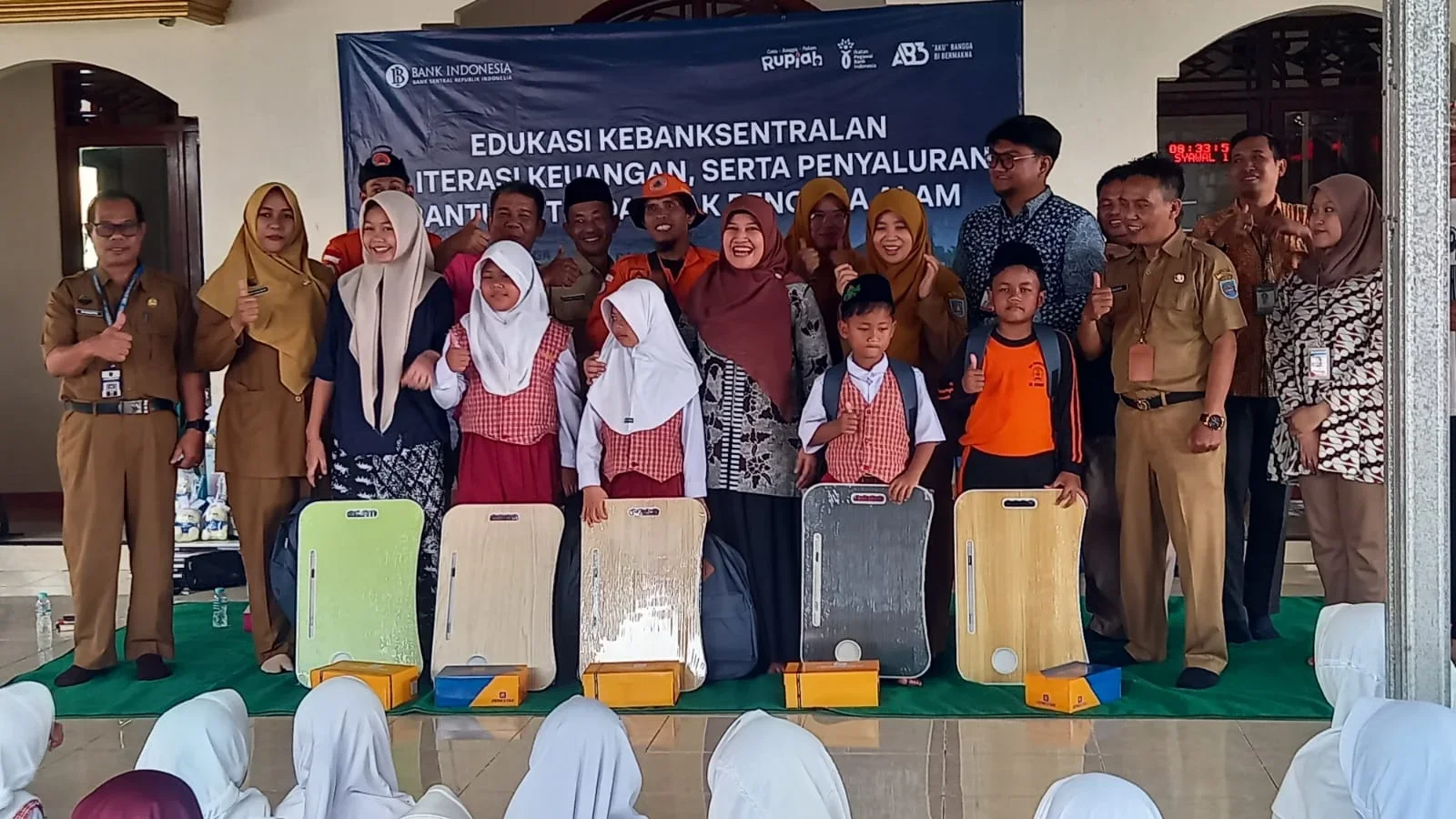 Bank Indonesia Tegal Gelar Edukasi Kebanksentralan dan Literasi Keuangan di Daerah Bencana Desa Padasari