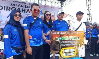 Ikut Jalan Sehat HUT ke 446 Kota Tegal, Pegawai SD Dapat Hadiah Umroh
