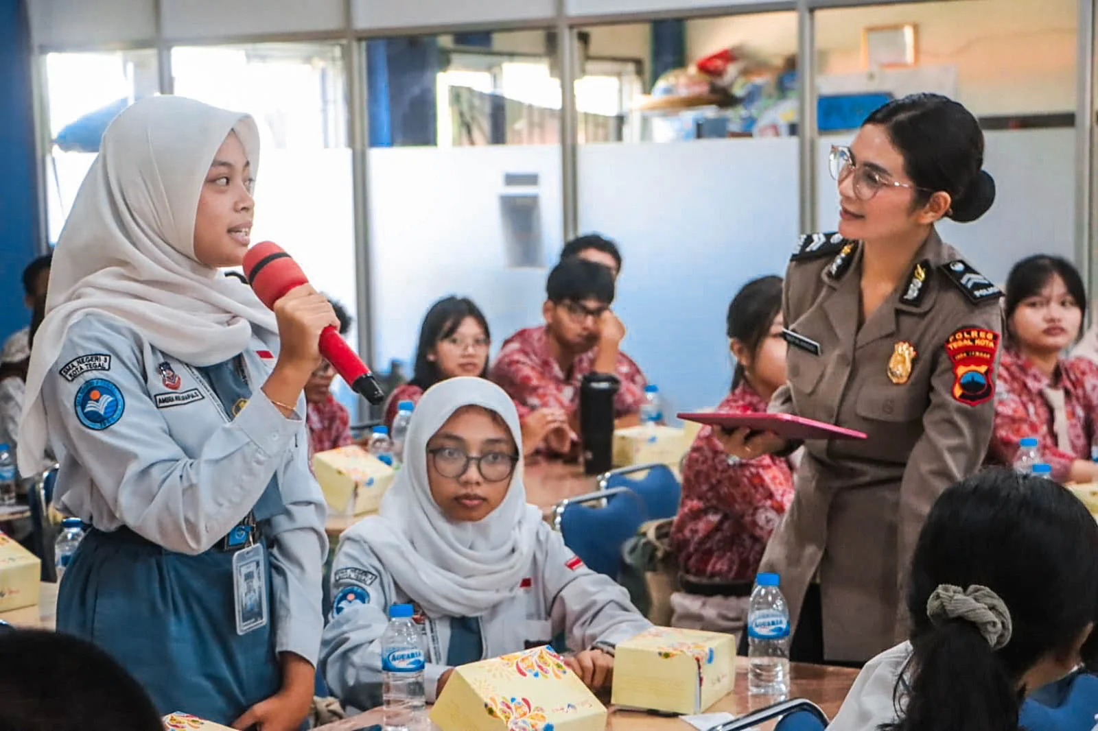Pelajar Masih Rawan Langgar Penggunaan AI, Polres Tegal Kota Terjun ke Sekolah