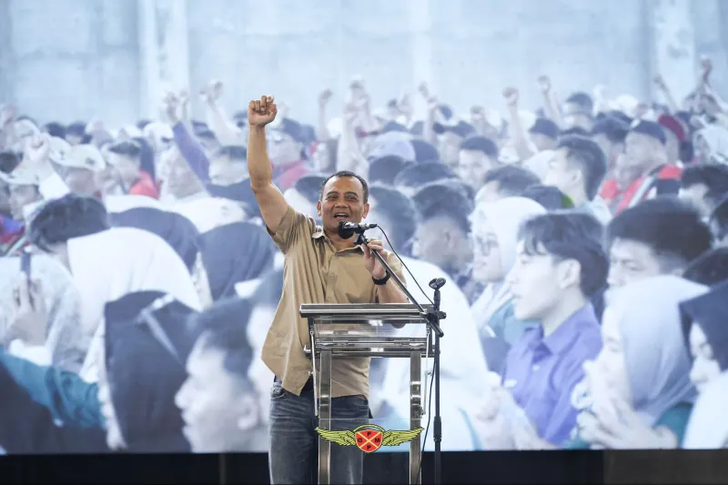 Cegah Hoaks, Gubernur Jateng Minta Masyarakat Jeli Baca Informasi