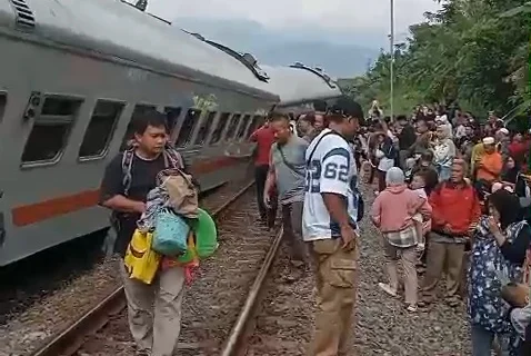 Kepanikan Penumpang Saat KA Bangunkarta Anjlok di Bumiayu, Sempat Terdengar Suara ‘Bruk’