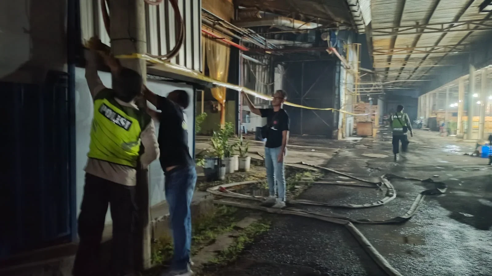 Pabrik Furniture PT SAS Kreasindo Utama di Maribaya Tegal Ludes Terbakar, Kerugian Capai Rp15 Miliar