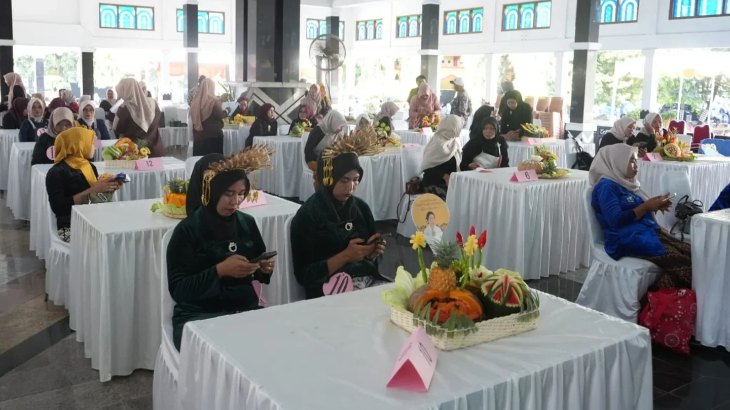 Peringati Hari Kartini, PKK Pemalang Gaungkan Makanan Sehat Lewat Lomba Kreatif