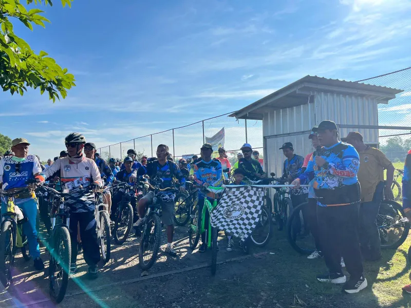Ratusan Pecinta Gowes Padati Karang Cengis, Wakil Bupati Tegal Ajak Masyarakat Hidup Sehat