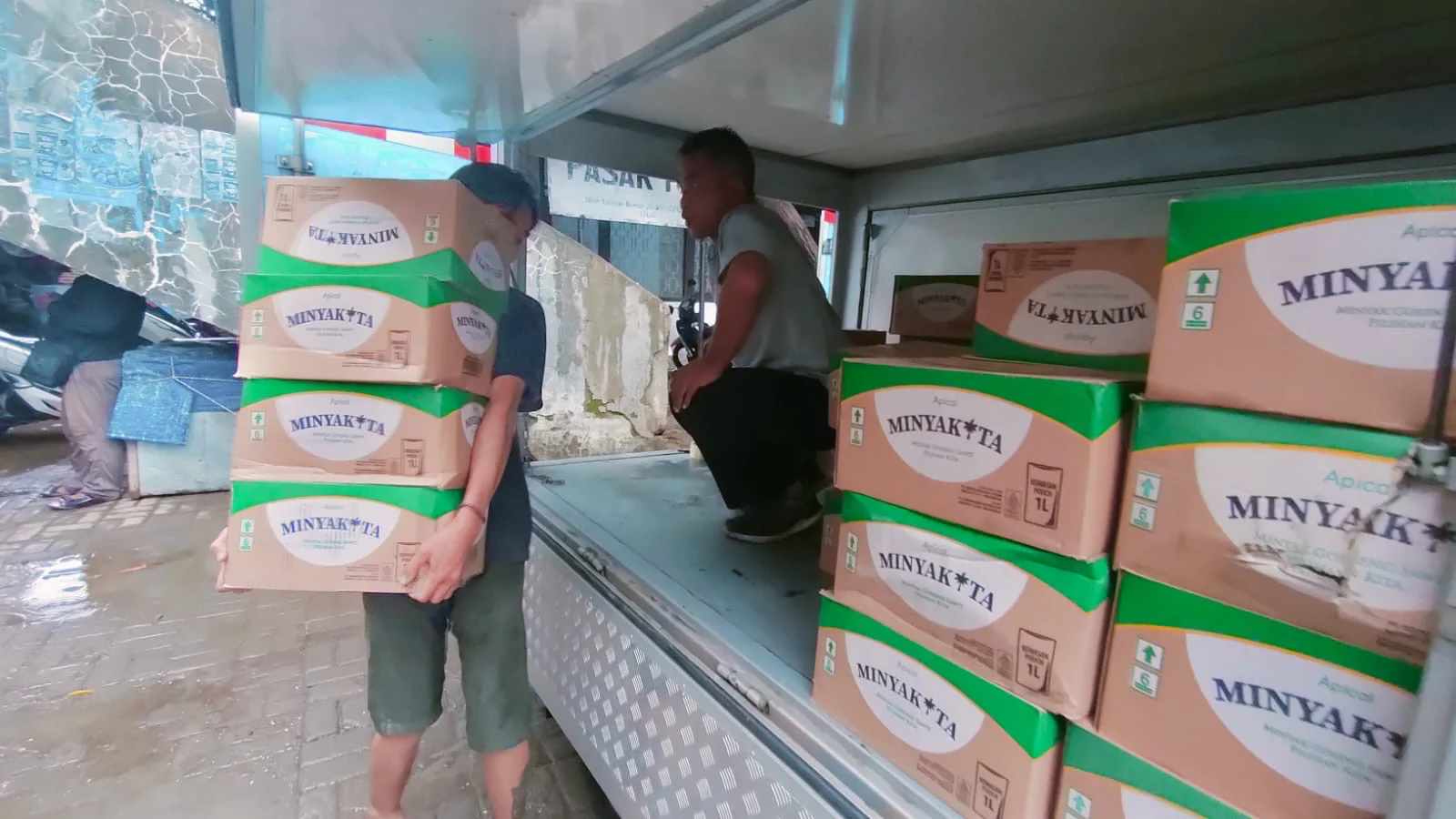 Bulog Tegal dan Pemkot Perketat Distribusi Minyakita, Pedagang Wajib Kantongi NIB