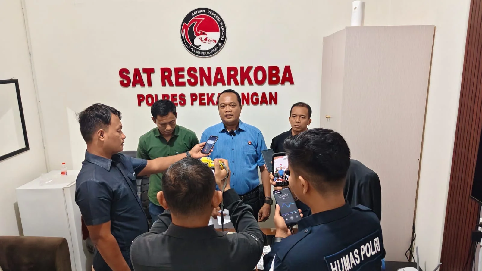 Ungkap Kasus Narkotika di Pekalongan, Dua Pria Diamankan dengan Barang Bukti Sabu dan Ratusan Pil Psikotropika